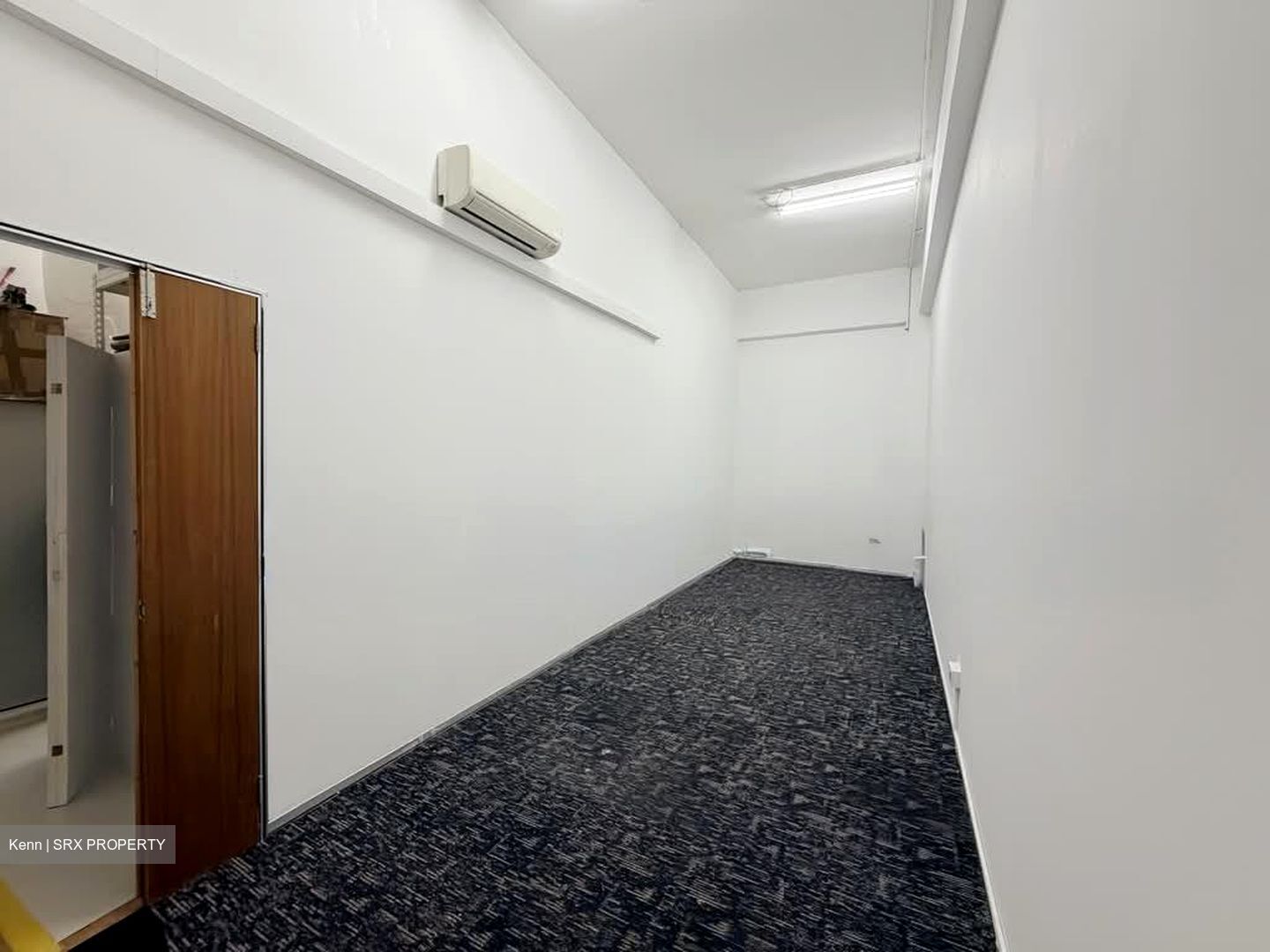 Sin Cheong Building (D20), Factory #596248001